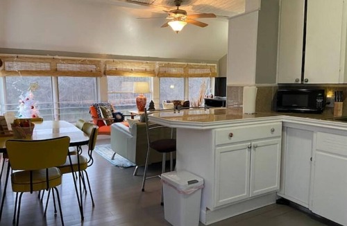 Rockwood Apartment | The Scenic Overlook-Fish-Kayak-Relax