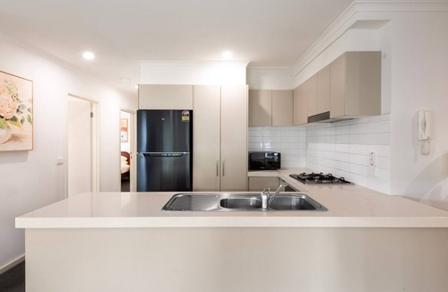 Clayton Apartment | The Scholar's Stay Near Monash & Clayton Station