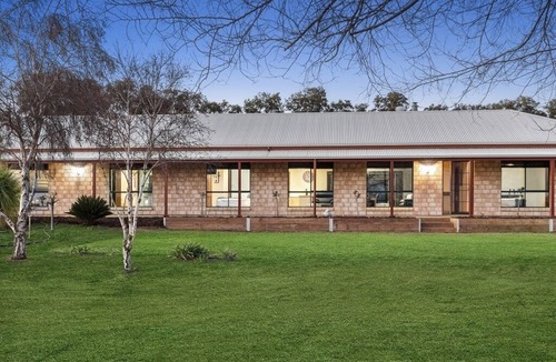 Paringa House | The Shamrock Luxury Retreat