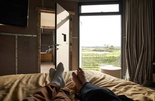 Inverloch Resort | The Silo House - Grand Designs I Architectural