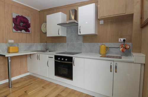 Llanvair Discoed Cottage | THE SNUG, pet friendly, with a garden in Caerwent