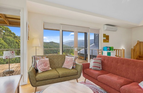 Marysville House | THE SPRINGS - Something for every season