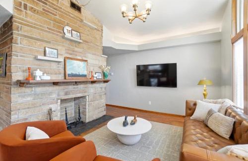 Van Wert House | The Stoop on Spencer Drive