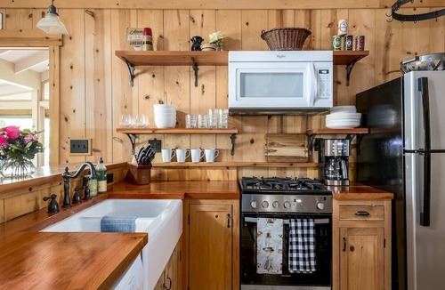 Saugatuck Cottage | THREE COTTAGE FAMILY COMPOUND - Hot Tub + Fire Pit with water/downtown views