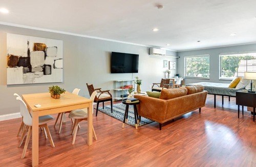 Toledo Apartment | Toledo Vacation Rental ~ 5 Mi to Downtown!