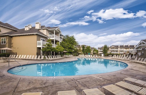 Windsor Condo | TOP HOST - Vacation Memories Just Waiting to be Made - 2 Bedroom - Sleeps 6