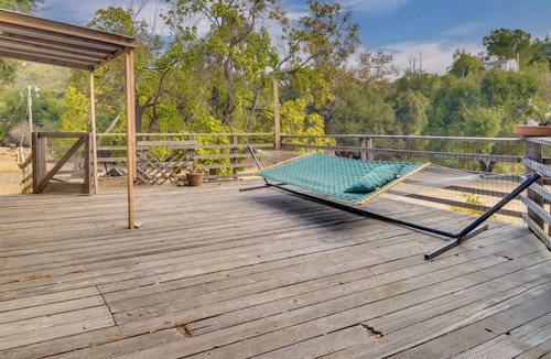 Topanga Cabin | Topanga Canyon Rustic Treetop Trailer on 16 Acres!