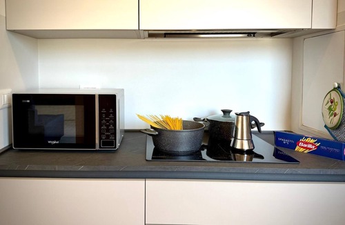 San Teodoro Apartment | TORRE CANTORE 69 (GENOVA OVEST/PORTO) GENOVABB.IT
