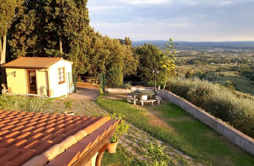 Monsummano Terme House | Toskanische Villa 14 Personen Ultra-Panoramapool by Interhome
