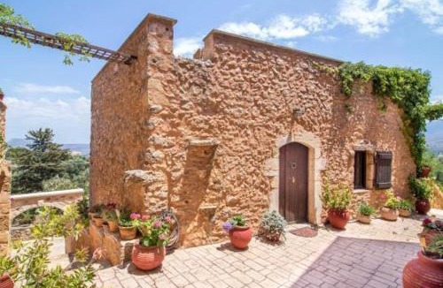 Samonas Villa | Traditional Crete Villa Villa Orange Diktamos Stunning Views 1 Bedroom