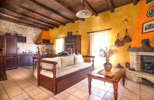 Samonas Villa | Traditional Crete Villa Villa Orange Diktamos Stunning Views 1 Bedroom