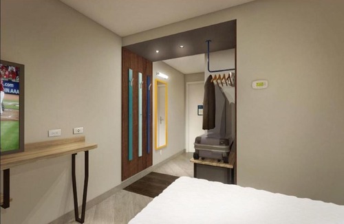 Rossford Hotel | Tru by Hilton Perrysburg Toledo