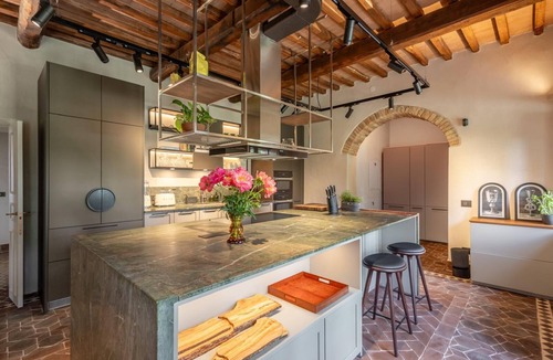 Riparbella Villa | Tuscan Villa with Bespoke Experiences