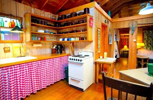 Fennville Cabin | Unique Cabin Vacation Rental for Large Groups on the coast of Lake Michigan near Saugatuck, Michigan