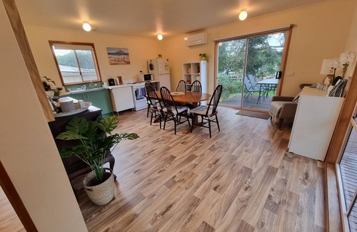 Cape Paterson House | UNWIND AT THE 3BR CAPE BEACH HOUSE | PETS | Wi-Fi | Families, Solo, & Couples.
