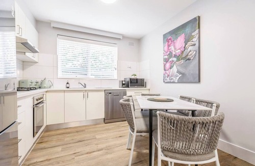 Glen Iris House | Urban Cosy Osborne Glen Iris 3BR Free Parking