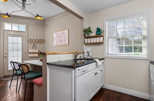 Traverse City Apartment | Urban Stay By The Bay: Downtown Pet-Friendly Home