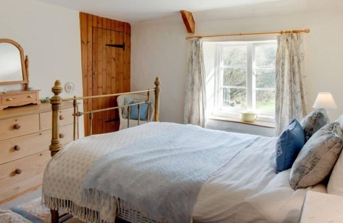 Slaughterford House | Vacation home Hythe Road in Chippenham - 5 persons, 2 bedrooms