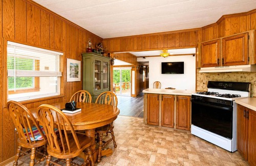 Moorestown Cabin | Van Der Mullen Trail Camp Hunters ORVs State Land