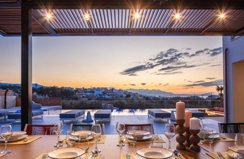 Rethymno Villa | Vellis Residence - Luxury Retreat, 2 Villas & 2 Pools by etouri