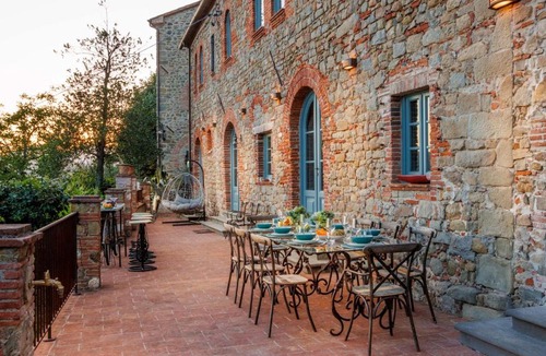 Nozanno Villa | Villa Alice, panoramic stone farmhouse to sleep 10