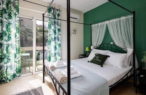 Megala Chorafia Villa | Villa Alysso, fully equipped, modern with shared pool & sea and mountain view