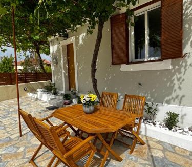Kokolata House | Villa Anthea