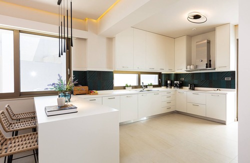 Agia Marina Villa | Villa Aroma-Steps from Agia Marina Beach by etouri