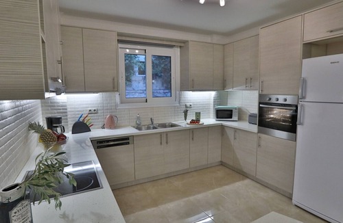 Adelianos Kampos House | Villa Canella, Modern villa with private pool, 5 minutes from the beach
