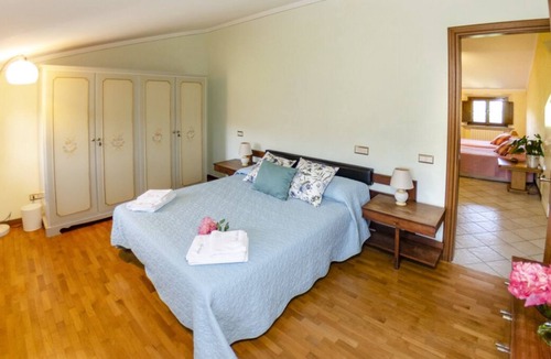 San Ginese Villa | Villa Cianca - Four Bedroom Villa, Sleeps 10