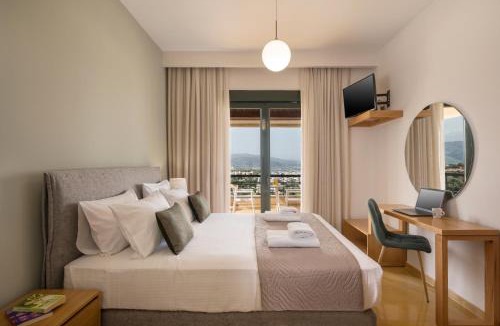 Chania Town Villa | Villa City View - Heated Pool & Gym & Sauna - Majestic views - 5 min drive from center