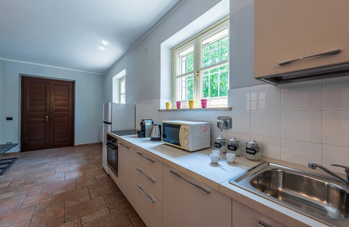 Corneliano d'Alba Villa | VILLA CORNELIA, ENTIRE VILLA WITH PRIVATE POOL