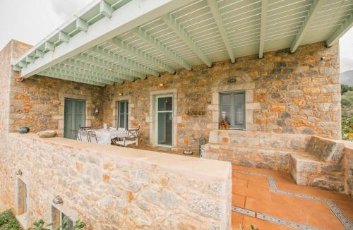 Omales House | Villa Dimitra - Mani , traditional archontiko