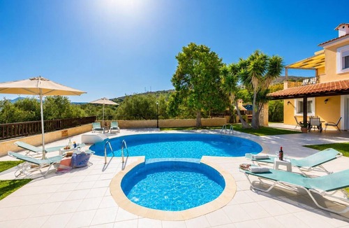 Gerani Villa | Villa Elessa - Three Bedroom Villa, Sleeps 6