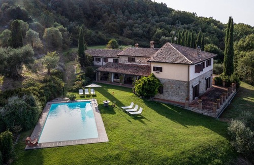 Todi Villa | Villa Hermosa - Miani Group