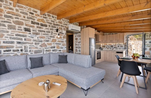 Mirthios Villa | Villa in nature with fantastic sea view!