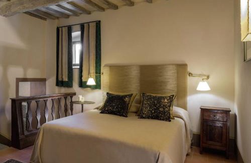 Arezzo Villa | Villa in Tuscany with Organic Wine Estate