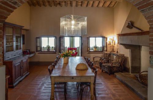 Arezzo Villa | Villa in Tuscany with Organic Wine Estate