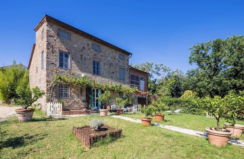 San Ginese Villa | Villa Isabo In Capannori, Tuscany