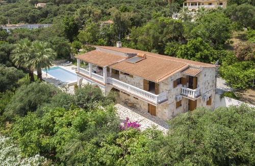 Benitses Villa | Villa Jacaranda Lilac