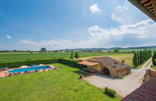 Monte San Savino Villa | Villa La Salciaia by Interhome