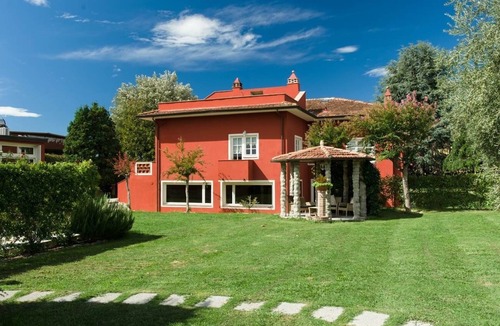 Capannori Villa | Villa Luxury Suites surrounded by Lucca vineyards