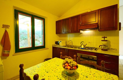 Citta della Pieve Villa | Villa Miralaghi: Huge Park, Private Heated Pool, Billiard, Lake, Playground,