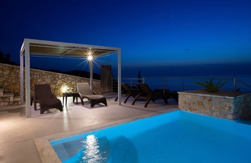 Tsoukaladhes Villa | Villa Oceanis Country House with Sea View, Wi-Fi, and Air Conditioning