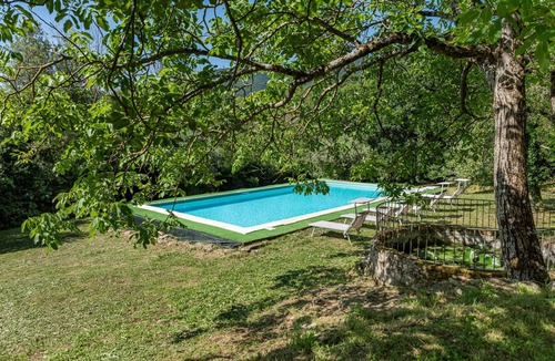 Barberino di Mugello Villa | Villa Panzano-Barberino di Mugello with Lake View, Private Pool & Wi-Fi. 6/8 guests.