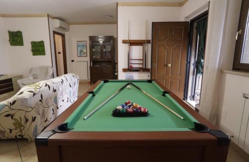 Castelnuovo Apartment | VILLA PATTY ASSISI con SPA e Piscina