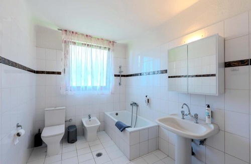 Thasos Town Apartment | Villa Pefko