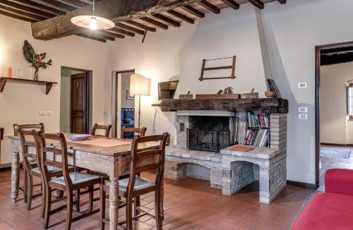 Montespertoli Villa | Villa per 26-30pax piscina & AC