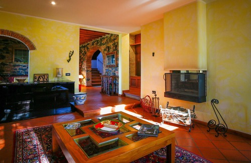 Porcari Villa | Villa Pollinelle - Charming villa with above-ground pool and garden near Lucca