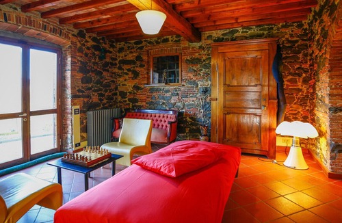 Porcari Villa | Villa Pollinelle - Charming villa with above-ground pool and garden near Lucca